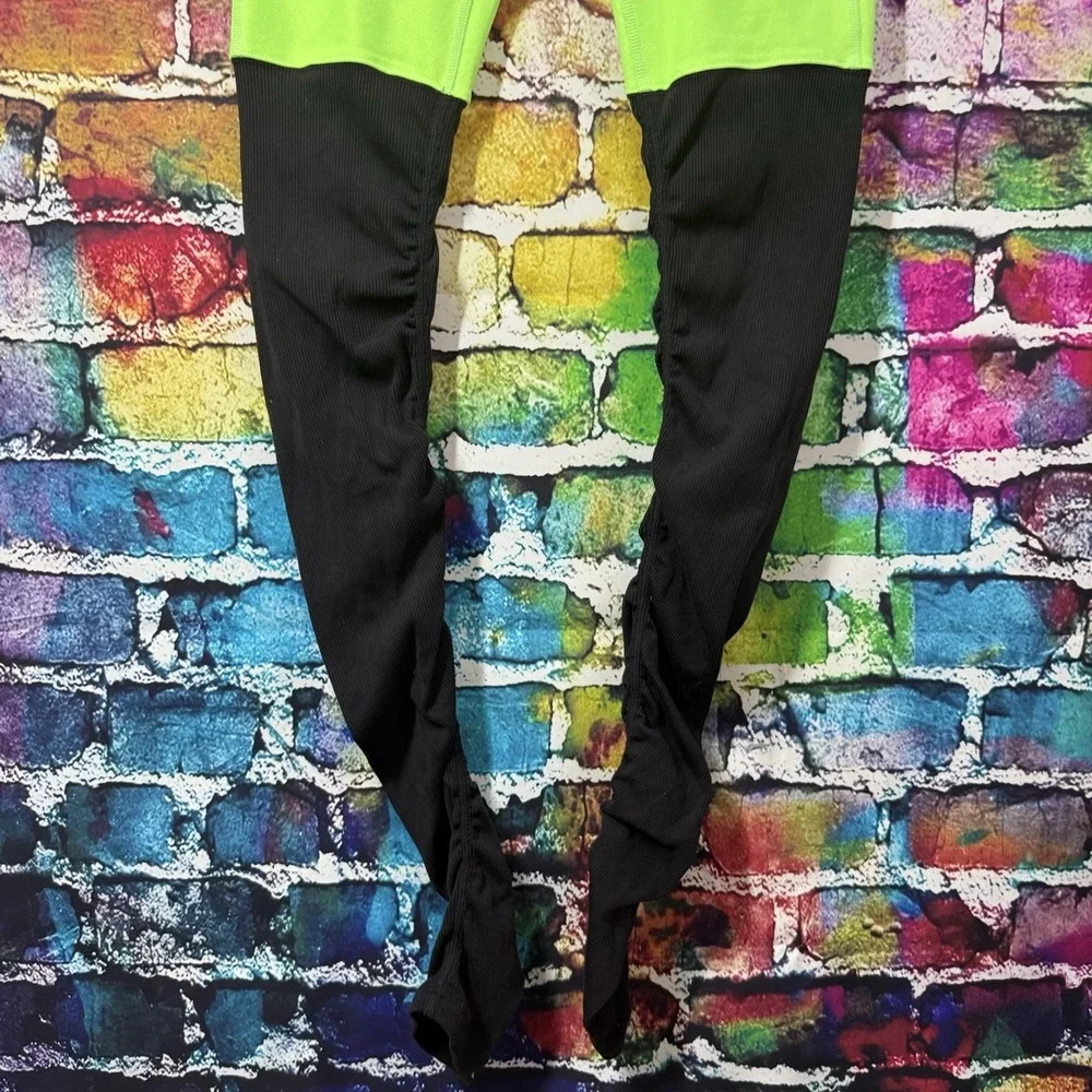 ALO Yoga Women's Neon Green Black Goddess Leggings Sz Small Ruched